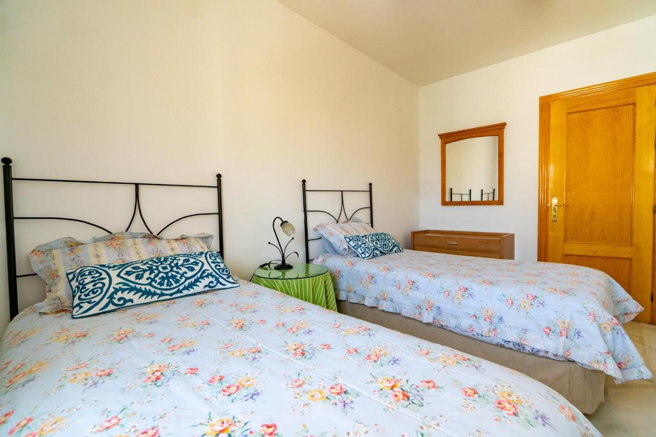 Ambroz Bonita Casa En Granada+Parking En El Centro+Wifiヴィラ エクステリア 写真